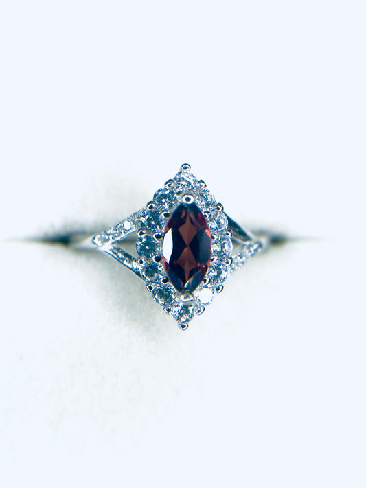 .925 Adjustable Garnet Ring